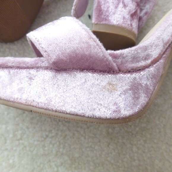 FOREVER 21 light lilac velvet chunky platform heels - Picture 9 of 11